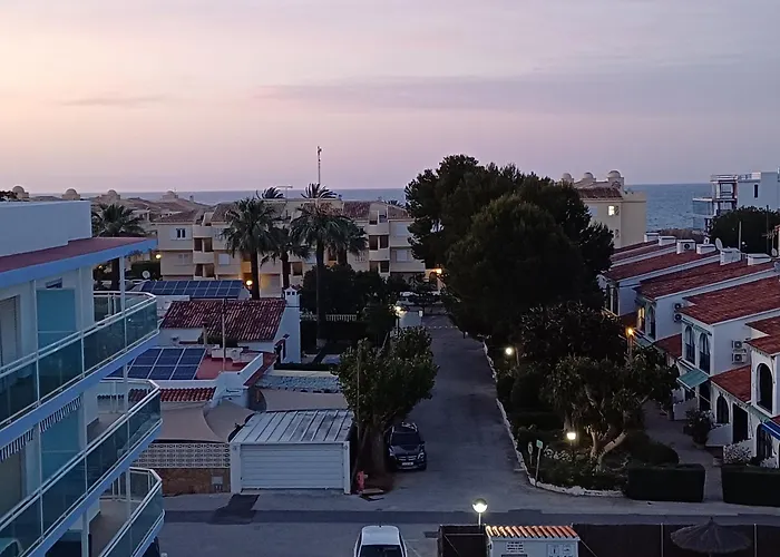 Апартаменти Atico La Cenia *