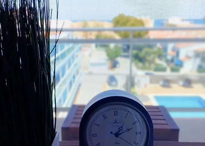 Atico La Cenia Apartment